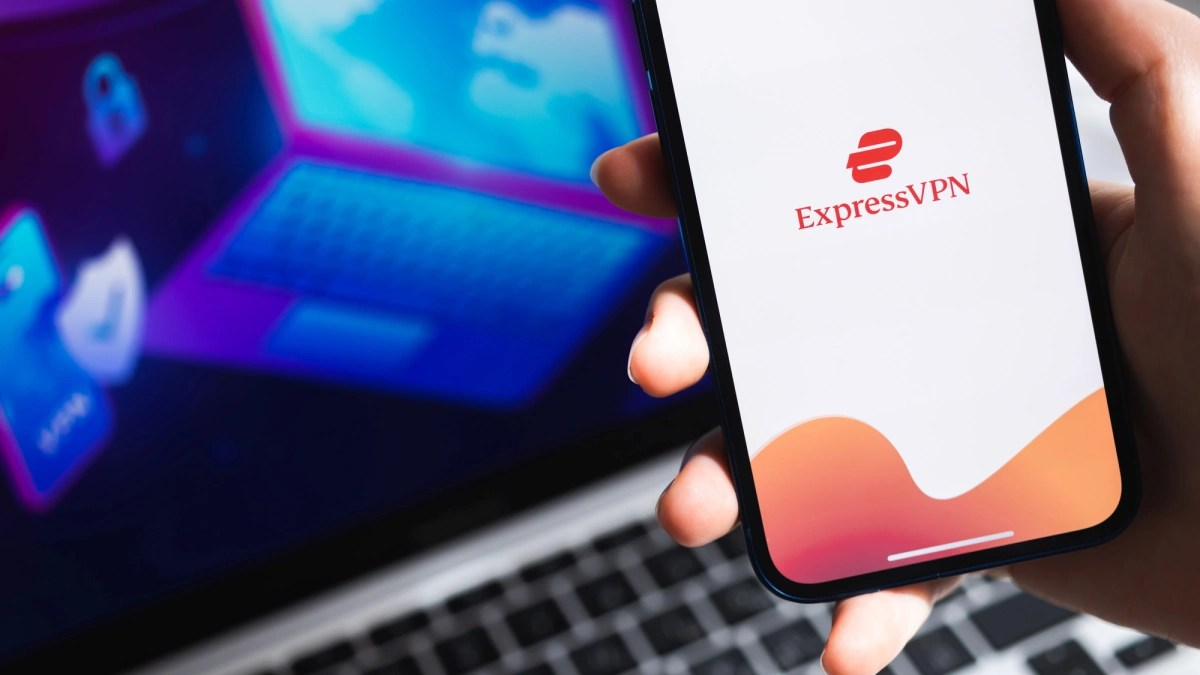 The Ultimate Guide to Choosing a VPN in 2025 (And Why ExpressVPN Is the Best Choice)